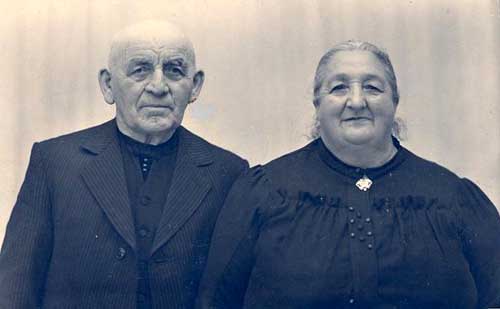Opa en Oma Tampeloer Opa en Oma Tampeloer
