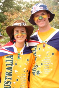 ausday_couplegreenandgold.jpg